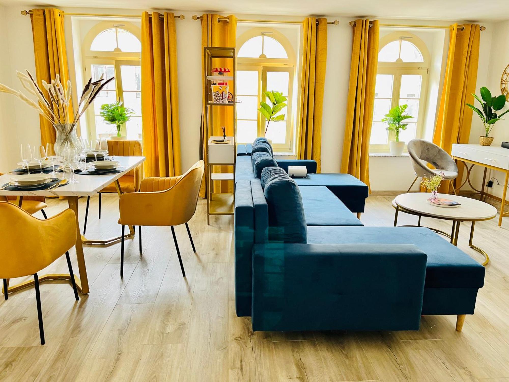 Filmap-Charmant-Modern-Zentral-Balkon-Beamer-Spieletisch 괴를리츠 외부 사진