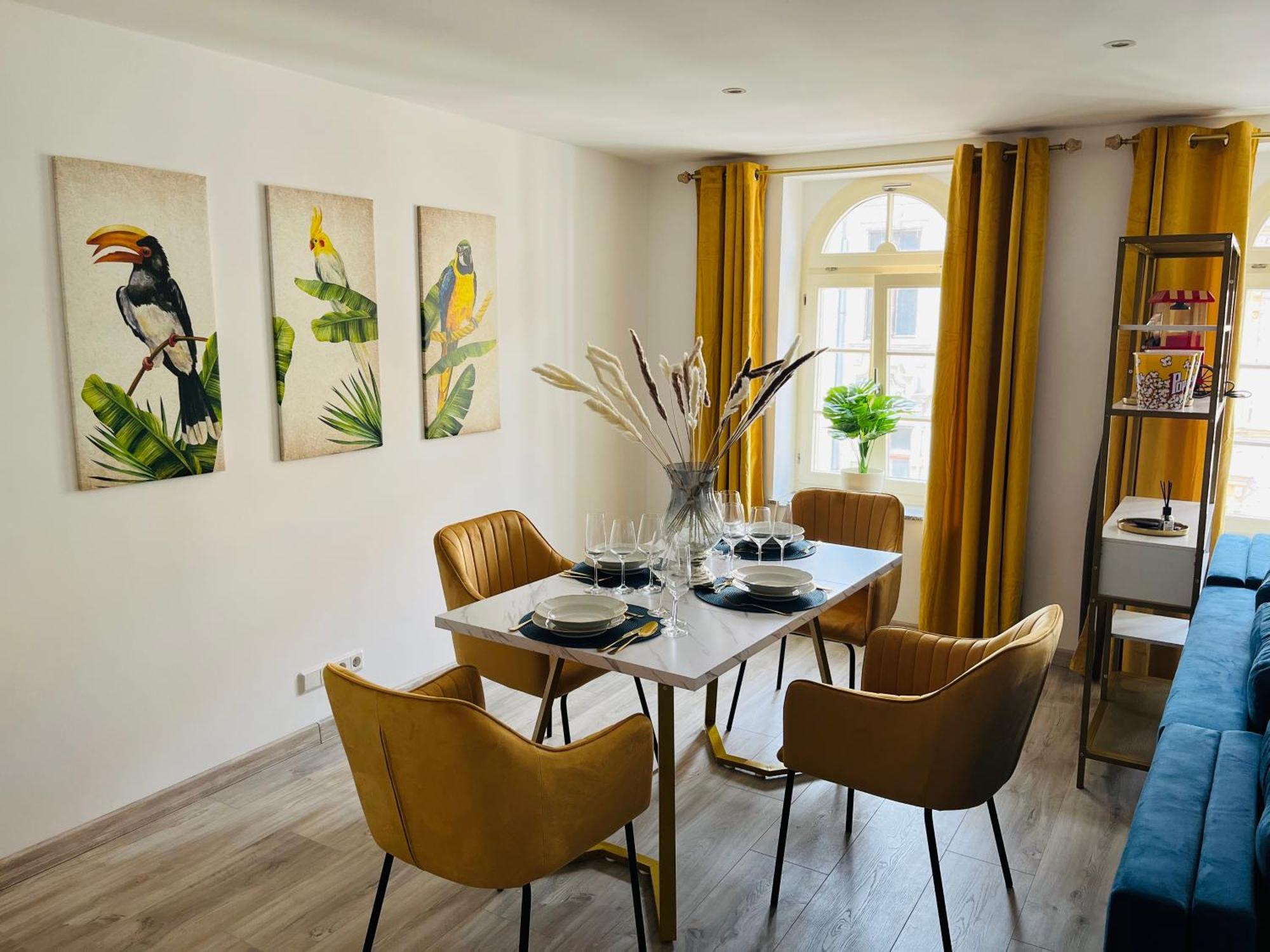 Filmap-Charmant-Modern-Zentral-Balkon-Beamer-Spieletisch 괴를리츠 외부 사진