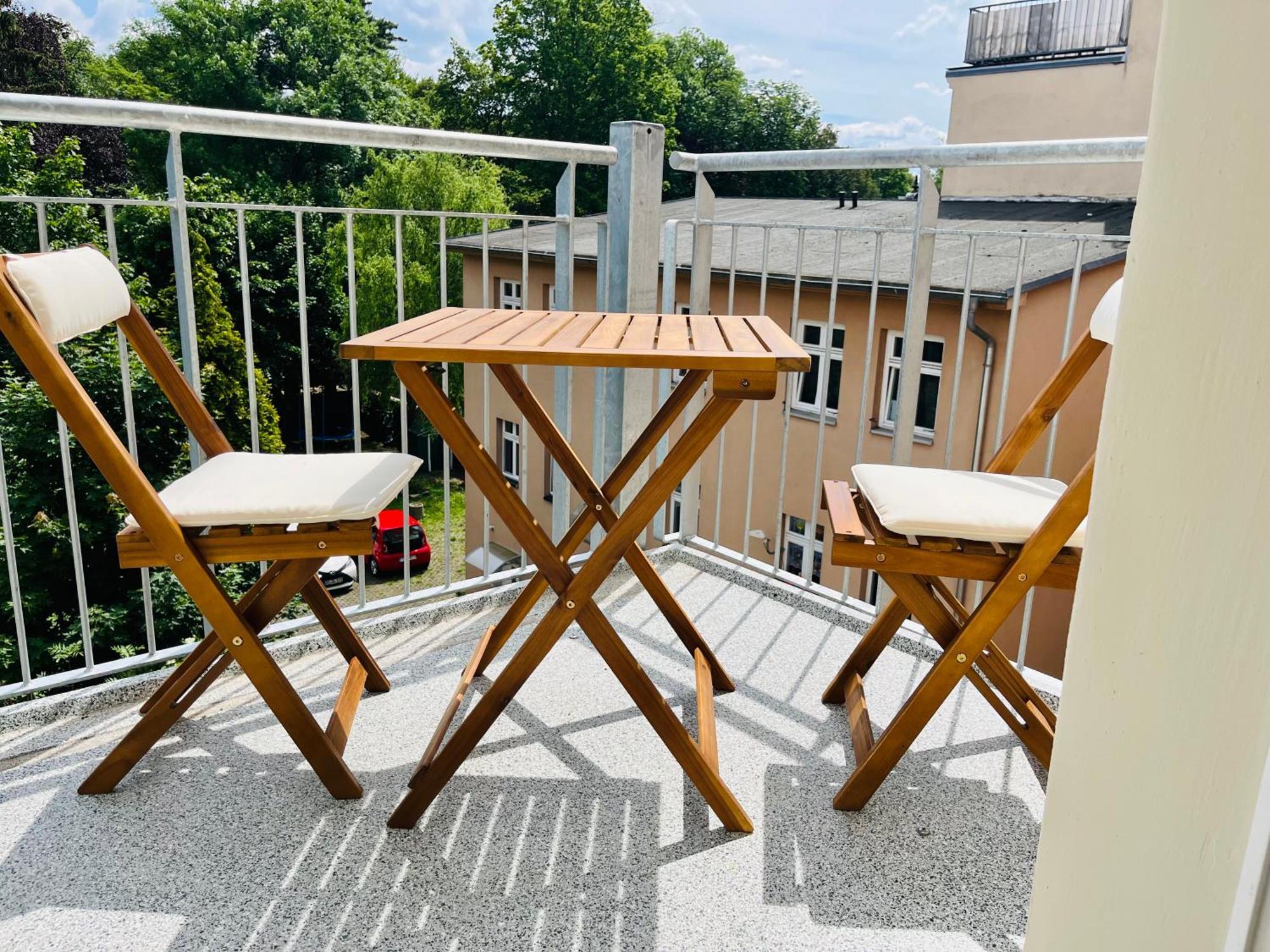 Filmap-Charmant-Modern-Zentral-Balkon-Beamer-Spieletisch 괴를리츠 외부 사진